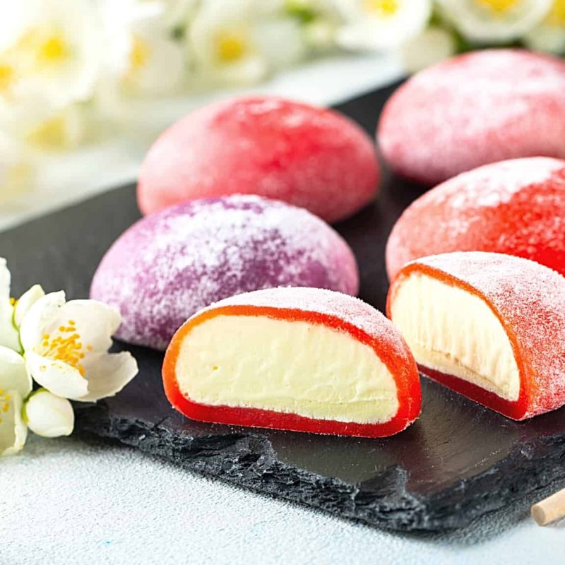 Japanese-mochi-rice-balls Japanese-mochi-rice-balls